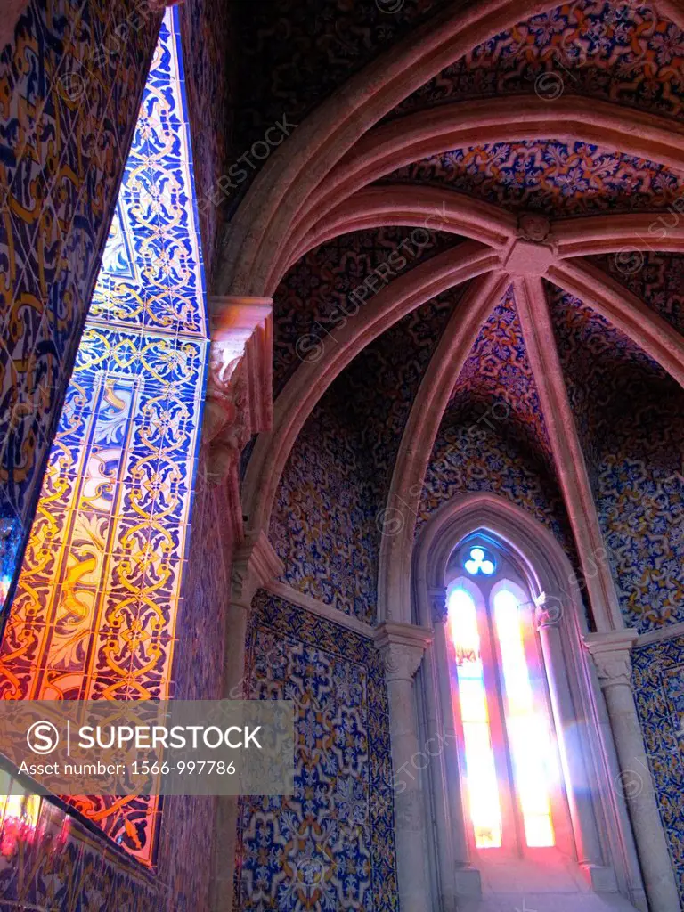 Interior of the Se Cathedral decorated with tilework and colored windows, Sedos Episcopalis, Faro, Algarve, Portugal.