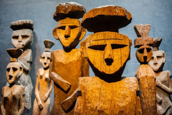 Chilean Museum of Pre-Columbian Art. Chemamulles, Mapuche funerary statues, Sala Chile antes de ser Chile (Chile before Chile Hall), Santiago. Chile.