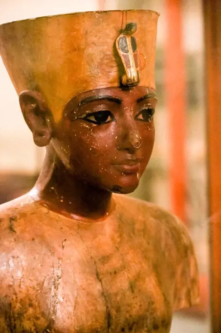 Dummy head of the young king, made from stuccoed and painted wood, from the tomb of the pharaoh Tutankhamen, discovered in the Valley of the Kings, Th...