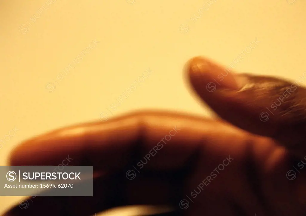 Man´s fingers, close up