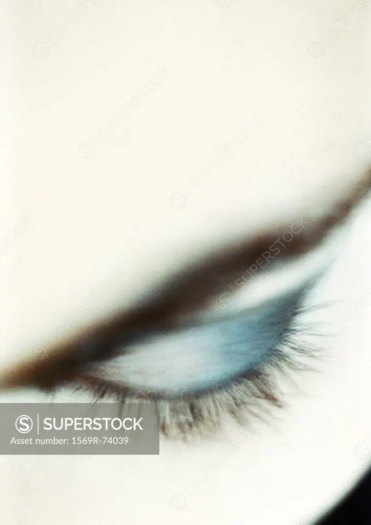 Woman´s closed eye with make-up, close-up