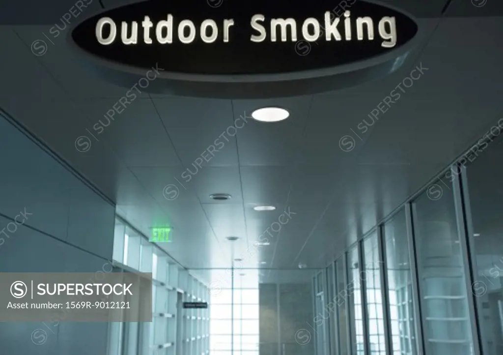 Outdoor smoking" sign in airpor