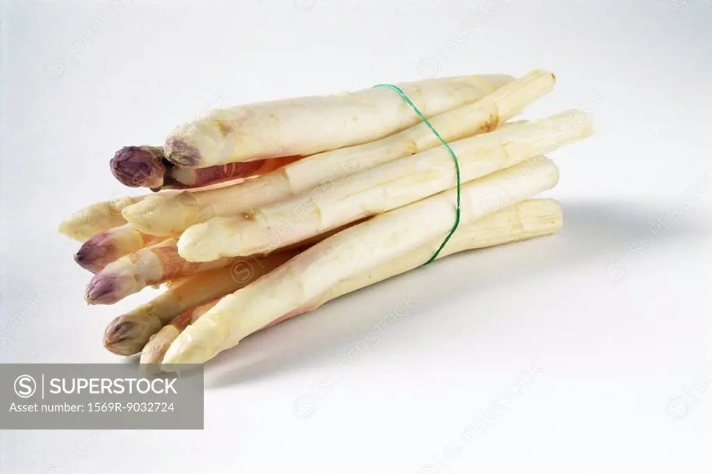 Bunch of white asparagus, close-up