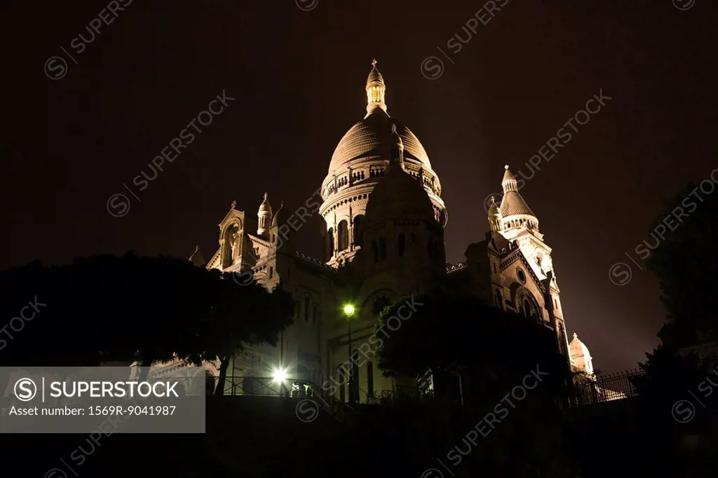 France, Paris, Montmartre, view of Sacre Coeur at night