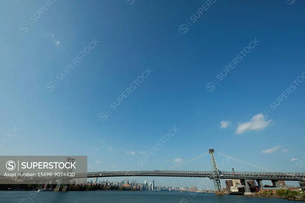 Williamsburg Bridge and East River, New York City, New York, USA