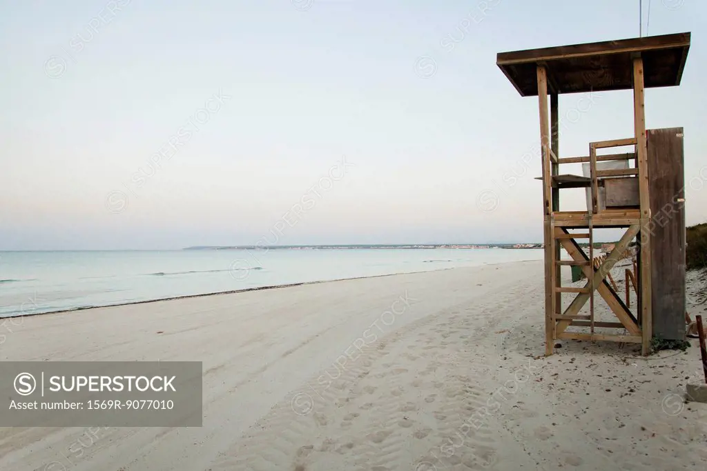 Lifeguard stand on deserted beach