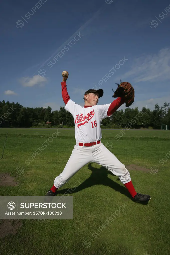 Outfielder throwing a baseball