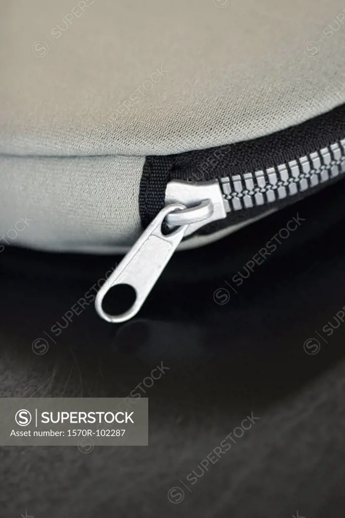 A zipper
