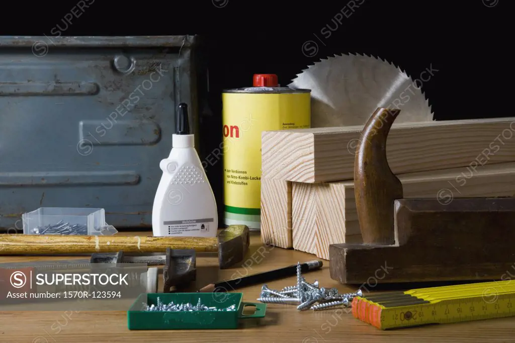 Carpentry equipment