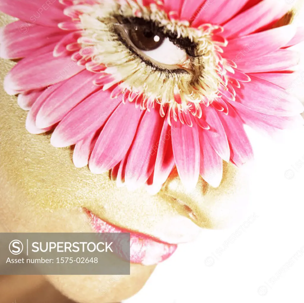 Close up of eye with flower