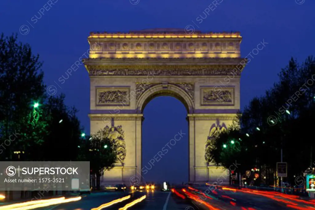 Arc De Tiomphe at night, Paris, France