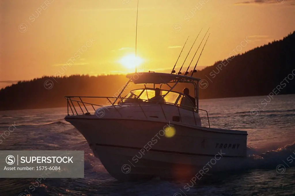 Sunset, Power Boating