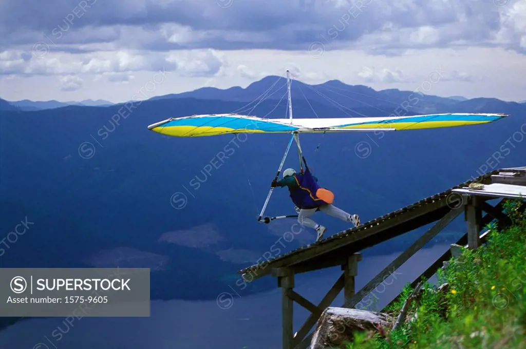 hang gliding, Vancouver Island, British Columbia, Canada