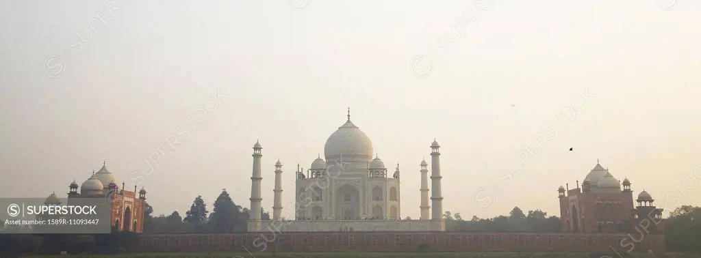 Taj Majal against cloudy sky, Agra, India