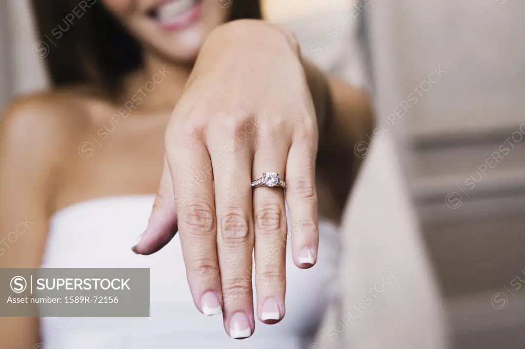 Bride showing off ring