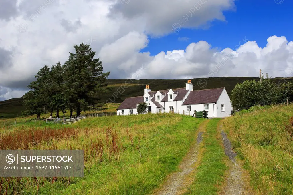 Farmhouse, tree, trees, country lane, Great Britain, house, home, Highland, highlands, island, isle, Skye, Isle of Skye, country house, scenery, lands...