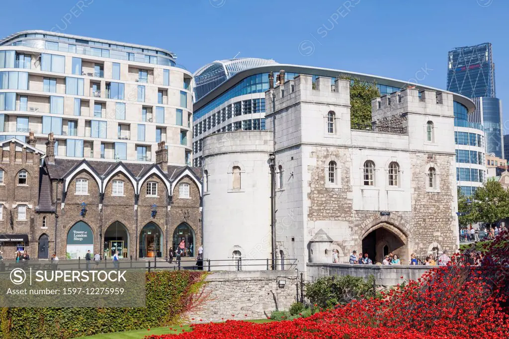 England, London, Tower of London, The Middle Tower Entrance and Poppies