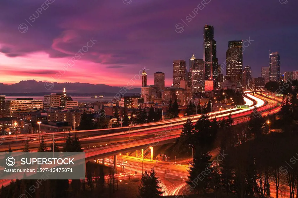 Seattle city by night