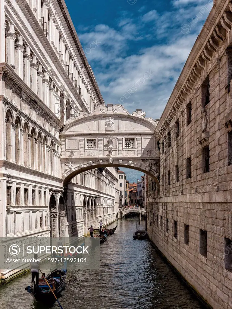 Bridge of Sighs in Venice, Veneto