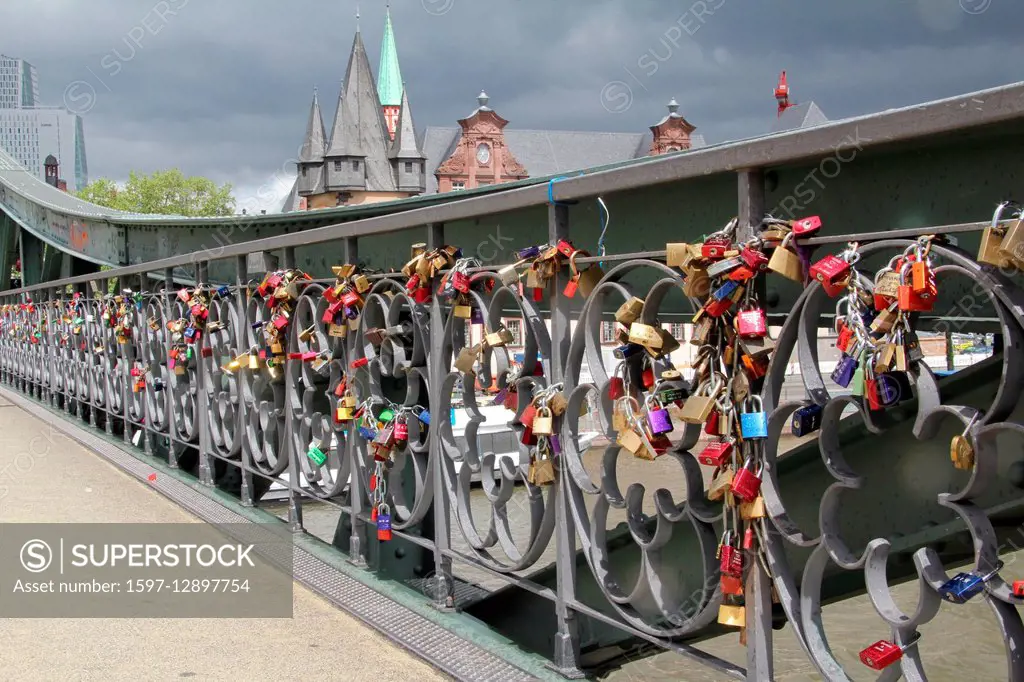 Germany, Europe, Frankfurt am Main, river, Main, bridge, padlocks, love locks, locks,
