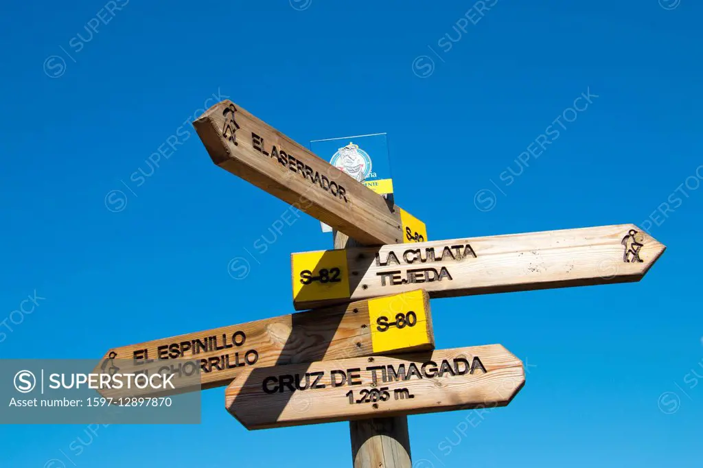 Gran Canaria, Canary islands, Spain, Europe, footpath, signpost,