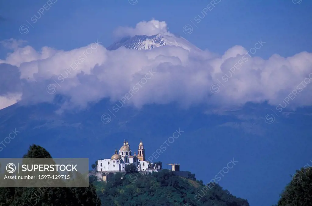 Mexico, Central America, America, Cholula, Tepanapa pyramid, Popocatepetl, active volcano, Puebla State, Nuestra Senor