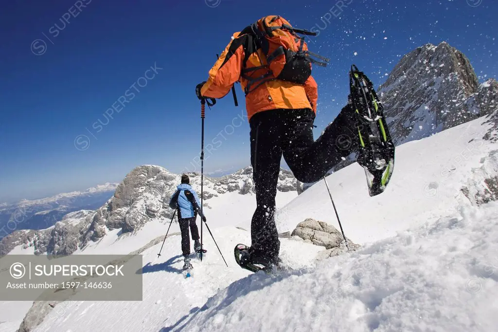 Snowy shoe travellers, run, walk, scenery, two, traveller, behind, sport, rest, fun, joke, snow, dynamic, snowy shoes, Dachstein, Austria,