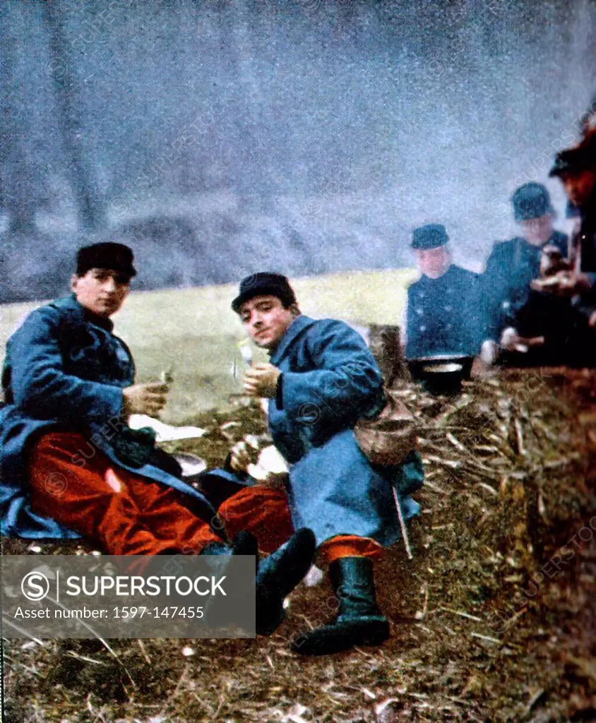 French, soldiers, army, military, resting, Battle, Marne, eating, Western Front, World War I, War, World War, Europe, 1914_1918, France, 1914, Autochr...