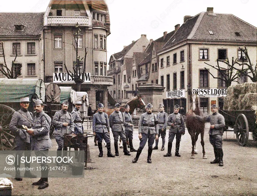 French, soldiers, army, military, market, Ratingen, Germany, occupation, Demilitarized, Zone, Rhineland, troops, 1921, Autochrome,