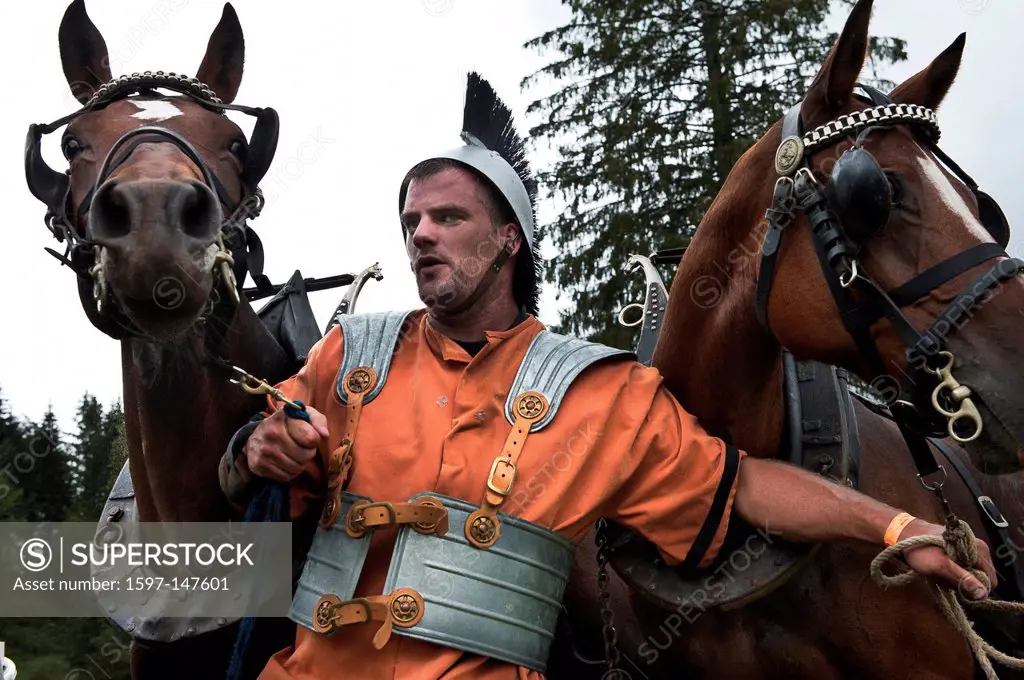 custom, traditions, customs, Franche montagne, charioteer, gladiator, Roman, horses, horse breed, Saignelégier, Switzerland, chariot race, chariot rac...