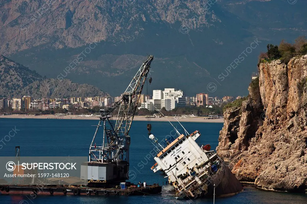 Antalya, recovery, Bolivia, freighter, freight hauler, harbour, port, average, quay, Mediterranean Sea, province Antalya, tractor, swimming crane, tow...