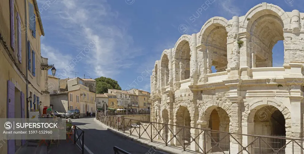 France, Europe, Bouches_du_Rhone, Arles, Roman, Amphitheatre, city, village, summer, people, outdoor cafe,