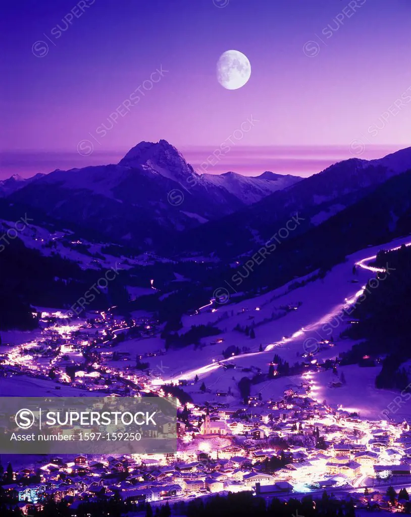 Austria, Europe, Tyrol, Kirchberg, Kitzbühel, winter, winter evening, night, moon, big, Rettenstein, mountain, mountains, tourism, travel,