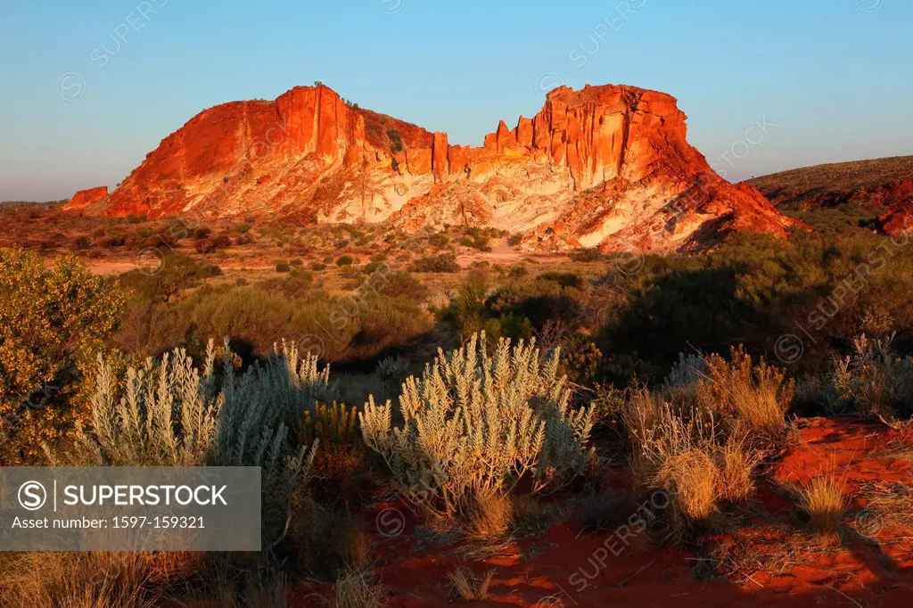 Rainbow Valley, desert, outback, loneliness, wilderness, adventure, dry, plain, mountains, sundown, sunset, red rocks, cliffs, red, cliff, red_white, ...