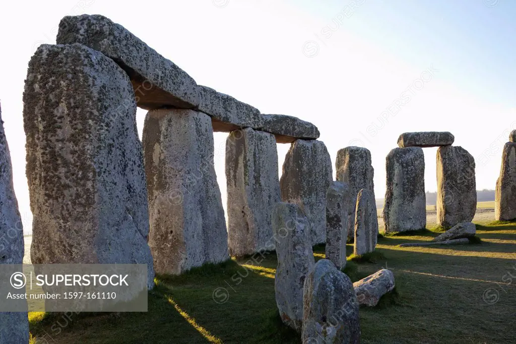 UK, United Kingdom, Great Britain, Britain, England, Wiltshire, Stonehenge, landmark, Salisbury Plain, Stone Circle, historic, Neolithic, Tourism, Tra...