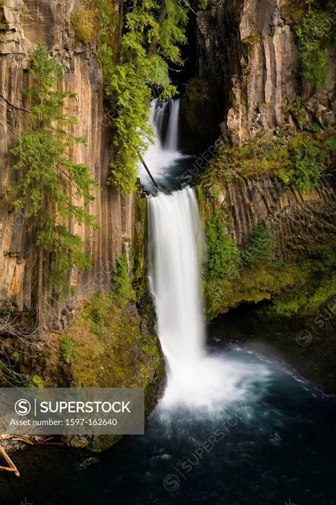 Tokatee Falls, fall, falls, waterfalls, cascade, fall color, wet, misty, Oregon, USA, United States, America, southern Oregon, water, canyon, columnul...