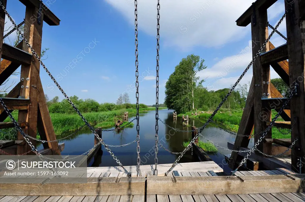 Drawbridge, over river Trebel, river, river plaine, riverine forest, Nehringen, Mecklenburg-Vorpommern, Germany, Europe, bridge