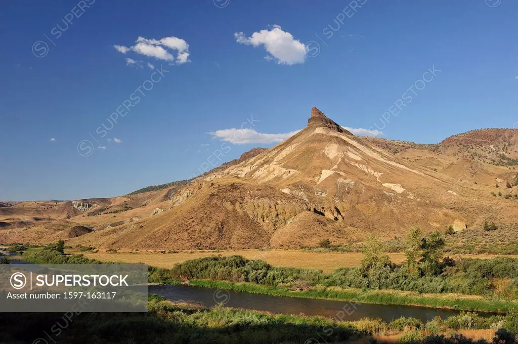 John Day, River, Sheep Rock, John Day Fossil Beds, National Monument, Oregon, USA, United States, America, North America, mountain