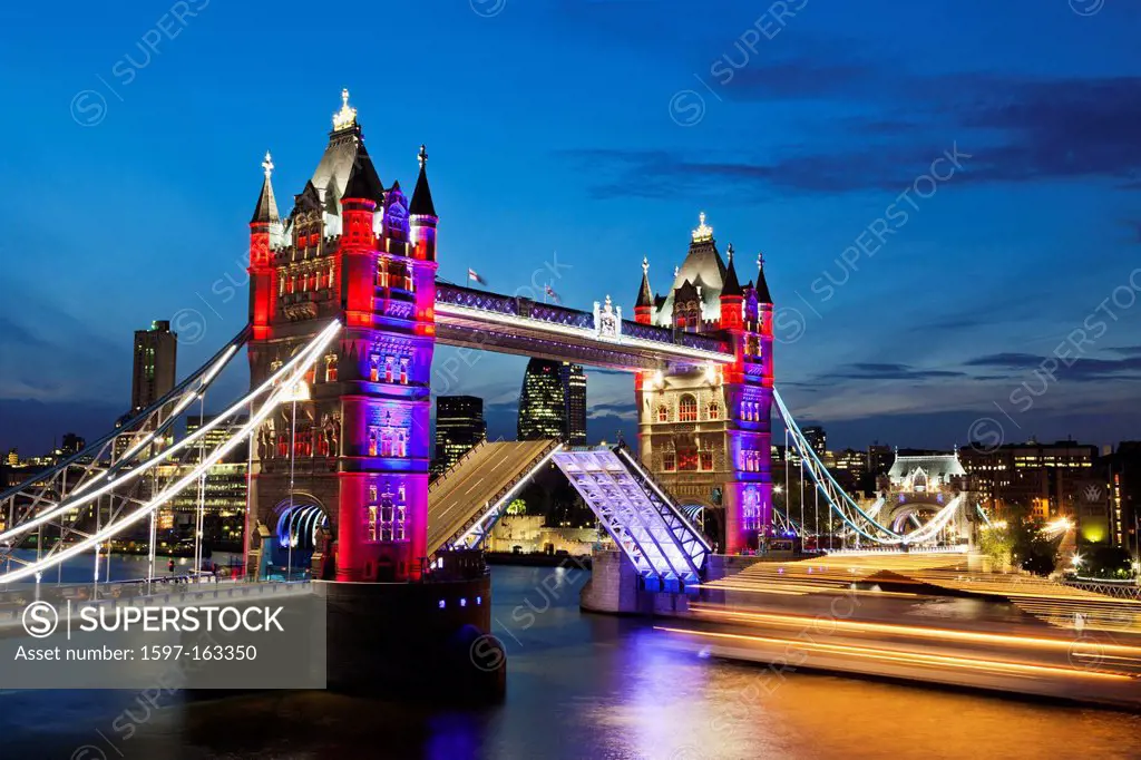 UK, United Kingdom, Great Britain, Britain, England, Europe, London, Southwark, Tower Bridge, bridge, River, Thames, Night View, Illumination