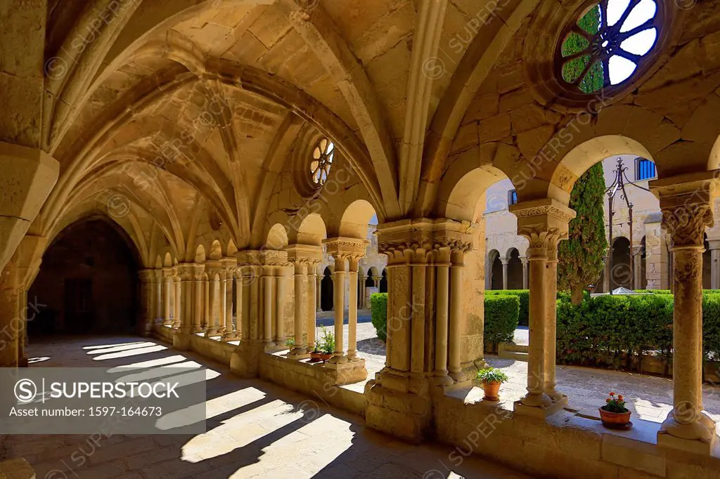 Spain, Europe, Catalonia, Royal Monastery, Vallbona, Cloister, architecture, art, Cistercians, history, monastery, inside