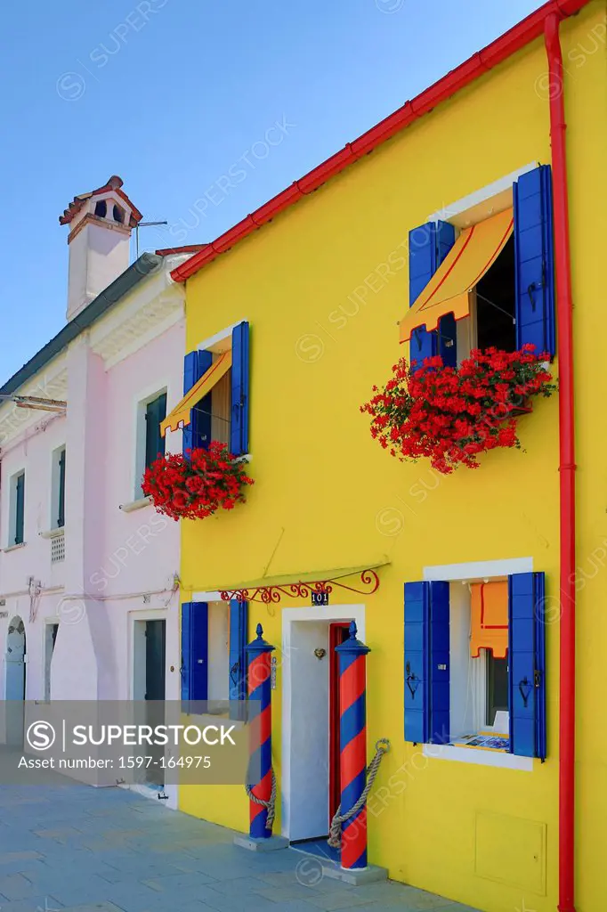 Italy, Europe, travel, Burano, architecture, colourful, colours, tourism, Venice