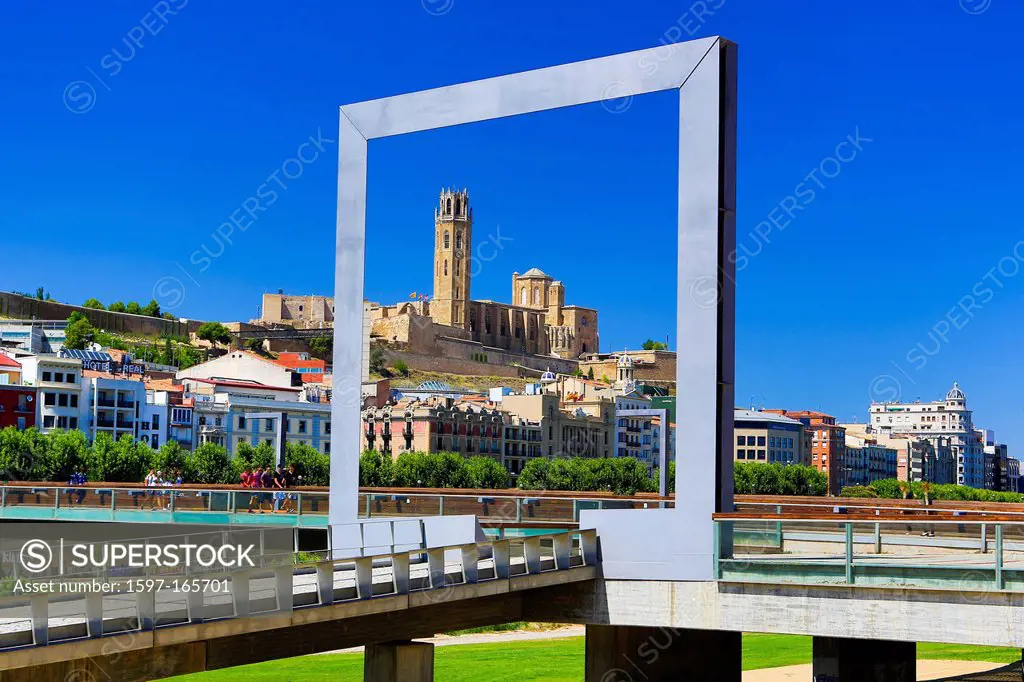 Spain, Europe, Catalonia, Lerida, City, La Seu, Cathedral, architecture, bridge, buildings, Cathedral, history, monument, skyline, frame,