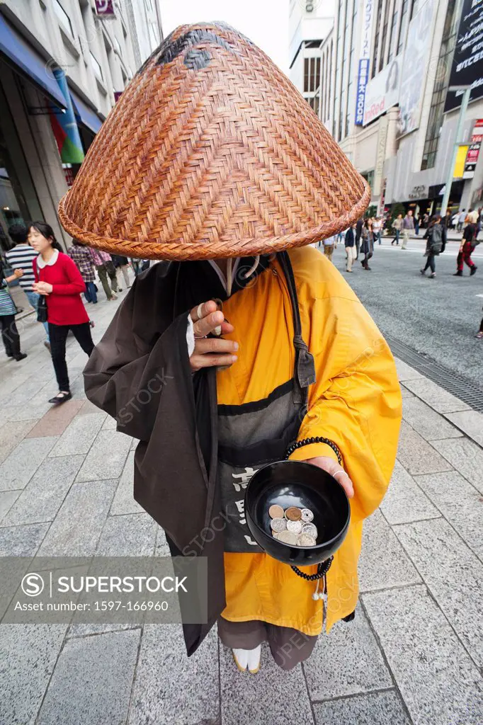 Asia, Japan, Tokyo, Ginza, Monk, Monks, Buddhist, Buddhism, Street Scene, Street Scene