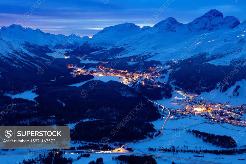 Mountain, mountains, winter, snow, canton, Graubünden, Grisons, Switzerland, Europe, Engadin, Engadine, Upper Engadine, lights, night, Muottas Muragl,...