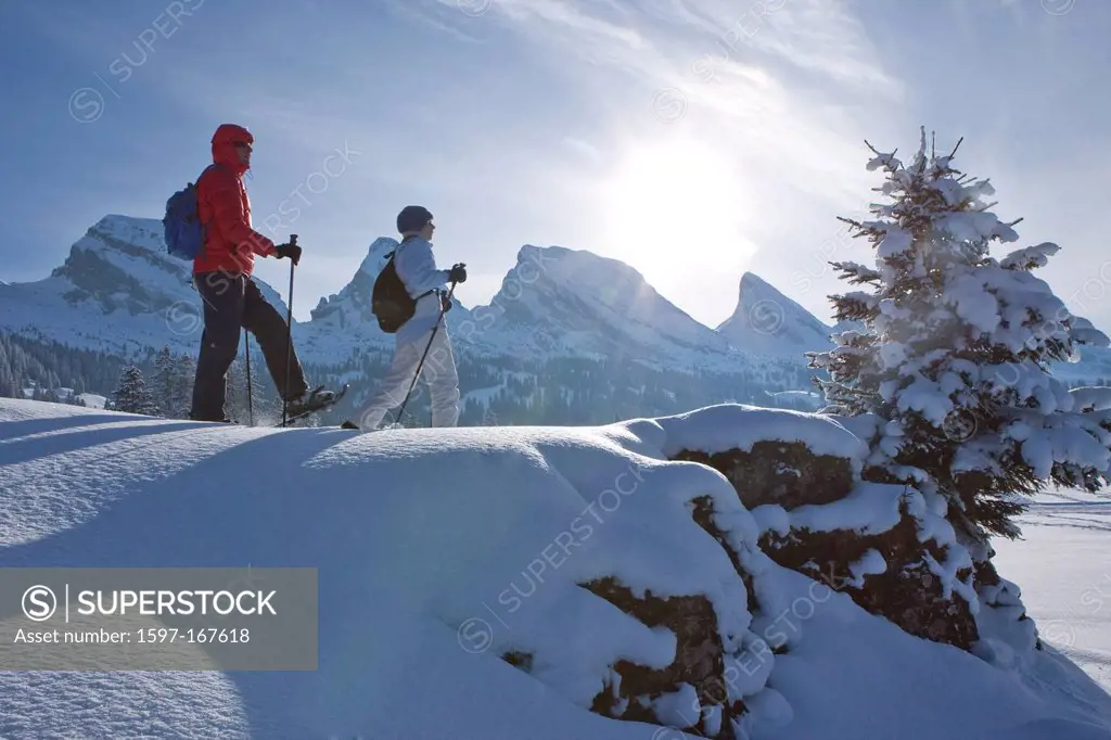 Mountain, mountains, couple, sport, spare time, leisure, adventure, winter, snow, winter sports, canton, St. Gallen, St. Gall, Switzerland, Europe, To...