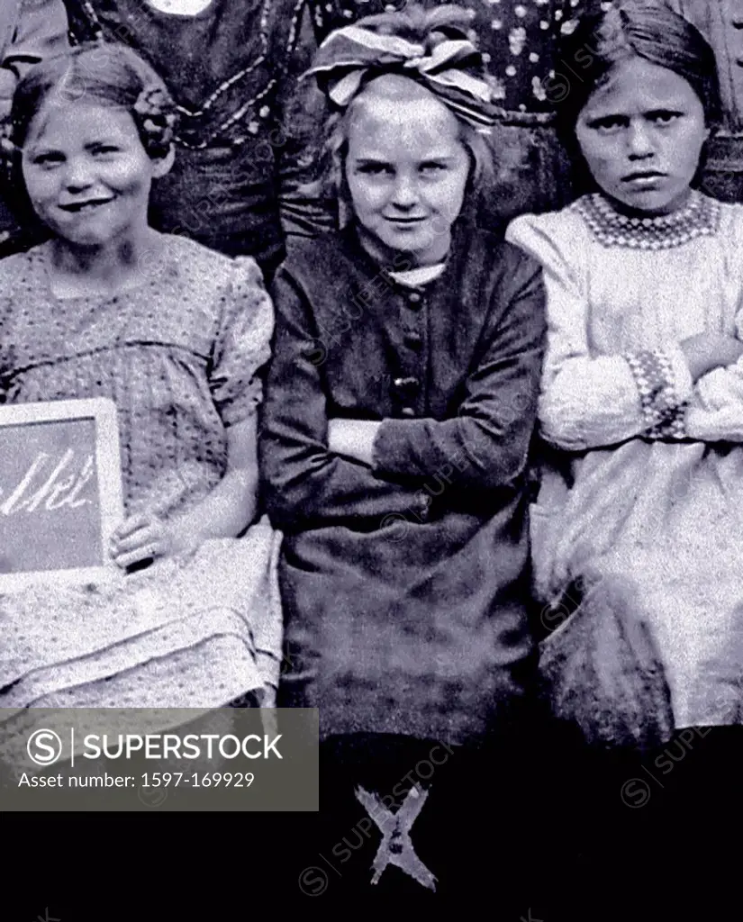 Eva Braun, Braun, school, convent school, Beilngries, mistress, wife, companion, f Adolf Hitler, Germany, 1922, girls