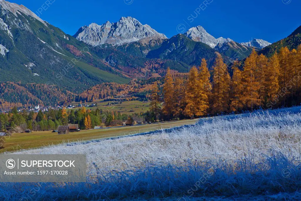 Austria, Europe, Tyrol, Tirol, Gurgltal, Nassereith, meadows, white frost, autumn, late autumn, fields, larches, mountains, Mieming, chain, Marienberg...