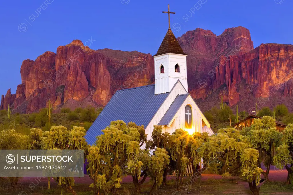 USA, United States, America, Arizona, American, Southwest, Superstition Mountains, Lost Dutchman, State Park, park, Apache Junction, church, white, bu...