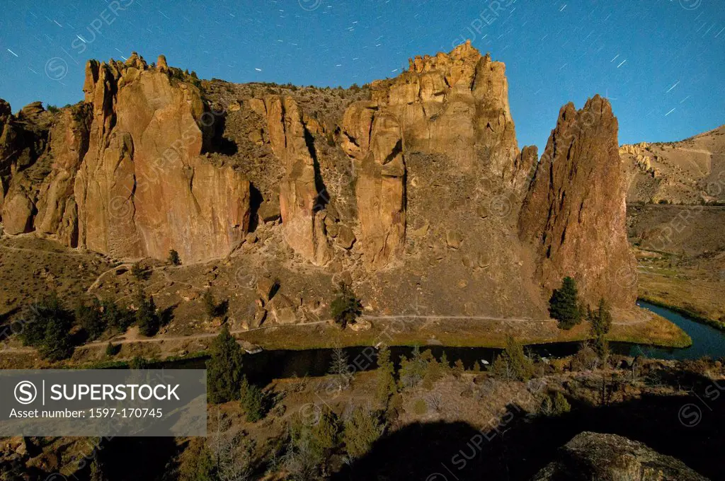Smith Rock, State Park, park, at night, stars, sandstone, rock, formations, Central Oregon, USA, United States, America, stars