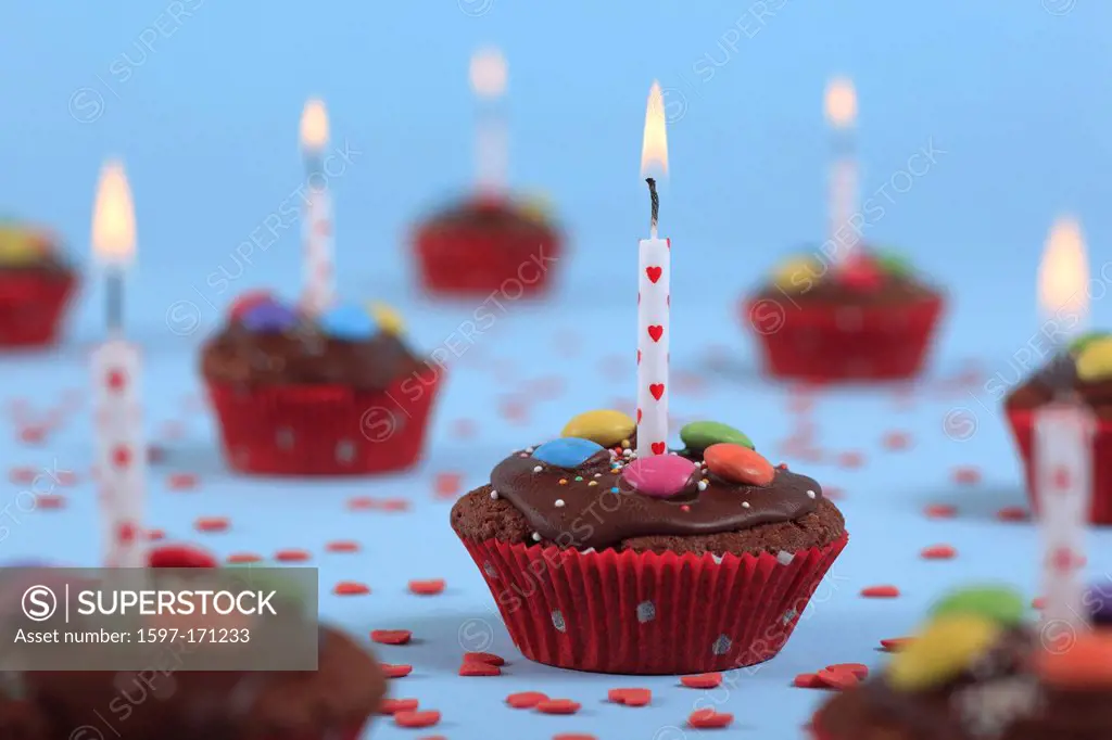 Decoration, Adornment, dessert, celebration, birthday, celebration, birthday cake, birthday party, heart, hearts, candle, candles, cakes, chicks, love...